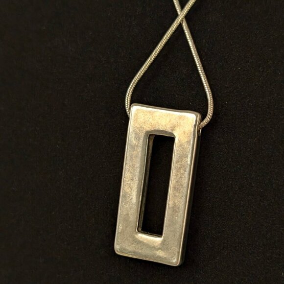 (2/$20) Snake Chain Cut Out Pendant Necklace - Picture 4 of 6